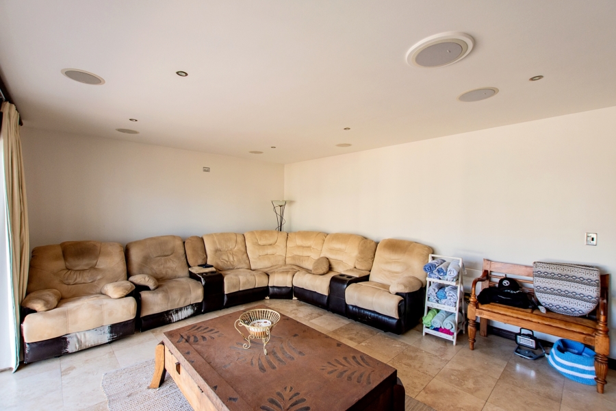5 Bedroom Property for Sale in Calypso Beach Western Cape
